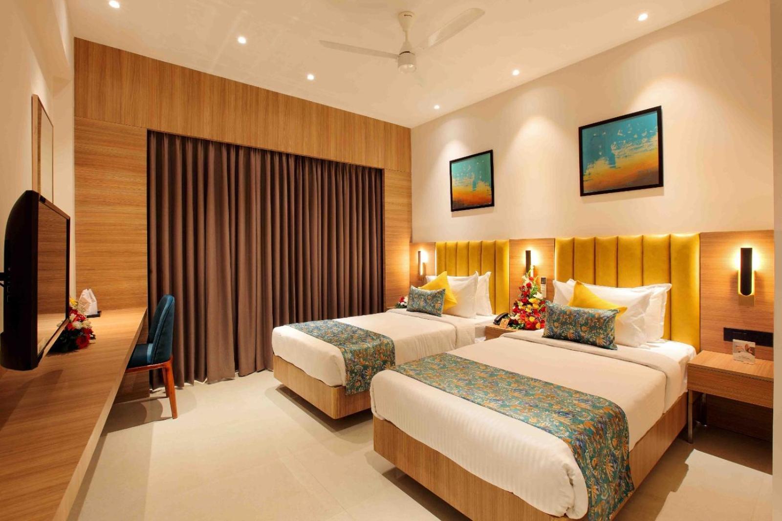 Park Residency Ayarkunnam Hotel Pullappalli Exterior foto